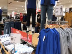 -优衣库(重庆万象城店)