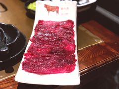 鲜牛肉-左庭右院鲜牛肉火锅(新梅广场店)