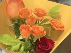 -弗劳尔花艺坊(龙涛店)