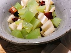 凉拌藕丁-潮粥荟·潮汕砂锅粥(朝阳大悦城店)