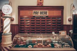 -IMUSE BARBER SHOP