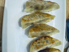-李与白包子铺(桐梓林店)