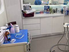 -极光口腔·矫正种植修复(锦江店)