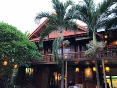 -Lam Vien Restaurant