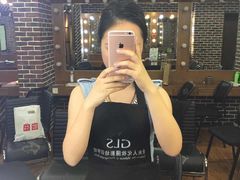 -金夫人化妆摄影职业培训学校