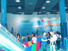 -蒙特利亲子乐园