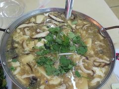 -天津乾毓德饭庄·清真传统炒菜·海鲜烧烤(咸阳路店)