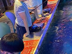 -钳真多钓虾馆·小龙虾海鲜烧烤(九六广场店)