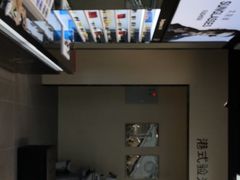 -LOHO眼镜(上海市浦江万达店)