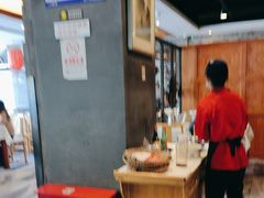 -辣婆婆(航天桥店)