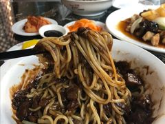 -桃园中华料理炸酱面(燕儿岛路店)