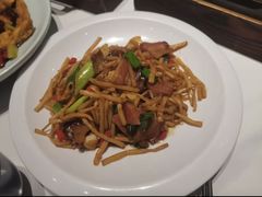 -绿茶餐厅(光谷世界城步行街店)