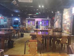 大堂-马路牙子地桌烤肉(工体店)