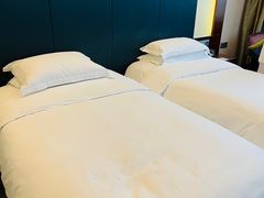 -上海浦东假日酒店
