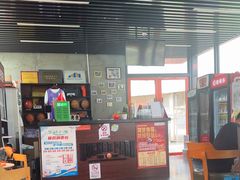 -洛克公园·篮球·足球·羽毛球(莘庄店)