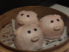 Q版猪仔包-稻香海鲜饭店(第一国际店)