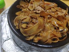 石锅杏鲍菇-华兴餐厅·招牌生鱼片(桃园路店)