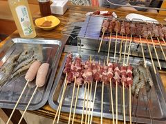 -哈尔滨小酒馆·鲜肉现穿自助烧烤(康新花园店)