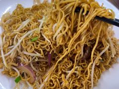 -雄伟美食(高沙中街店)