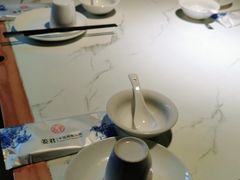 -姜君·千岛湖鱼头馆(浦东大道店)