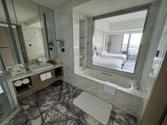 -上海漕河泾万丽酒店