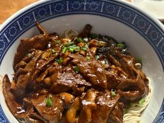 -沪西老弄堂面馆(定西路店)