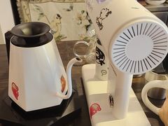 -SAFARI COFFEE