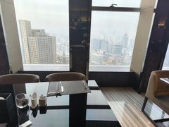 -唐拉雅秀酒店-西锦汇空中BBQ·思创餐厅