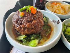 阿姨爆浆狮子头-阿姨食堂