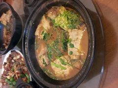 瓦罐鱼-碧流河炖鸡馆