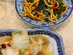 -维吾尔餐厅(宜山路店)