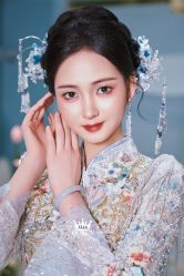 点击看大图 -艾拉·女王婚纱礼服馆