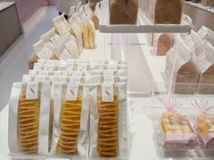 -好利来(乐堤港店)