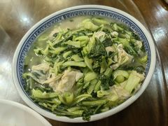 青菜炒响铃-芦茨金富饭庄·25年老字号·专做稻草鸡
