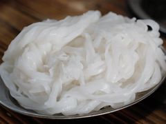 -周良天山牛杂城(天山路总店)