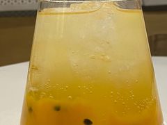 百香果芒果苏打-双风车咖啡馆 Twin Windmills(六道口店)