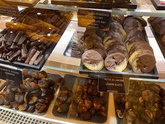 -文艺复兴百货(米兰大教堂广场店)