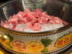 -娜仁图雅蒙古美食村(33小镇店)