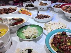 -胶东人家(奥体中心店)