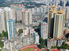 -广州中心皇冠假日酒店·汇点大堂吧