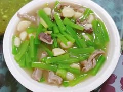 -曾氏肥肠馆(凯瑞雅居店)