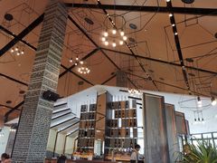 -WOLFGANG PUCK KITCHEN & BAR(迪士尼小镇店)