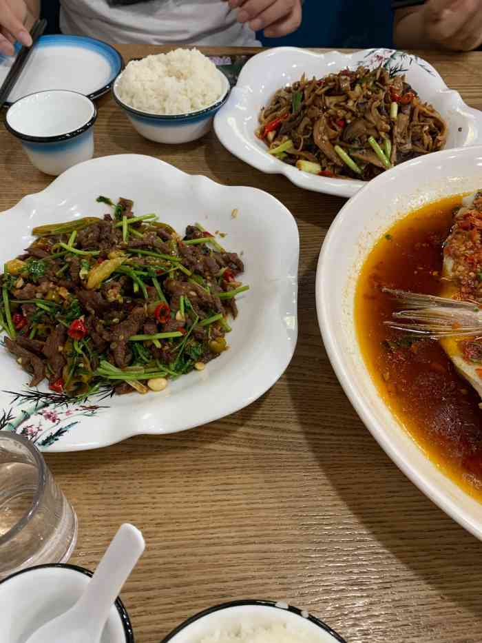 湖南人家湘菜馆(大崂路店)-"好久没来我的大众点评做客了疫情期间很多