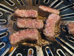 -炼火烤肉店
