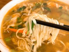 -老前童小吃(北明程路店)