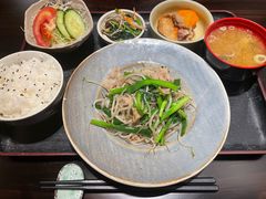 醋味豆芽肉片-明日叶日本料理(新区淮海街店)
