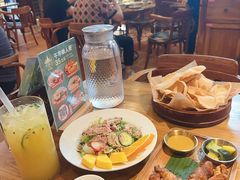 -泰堤坊(淡水体育馆店)