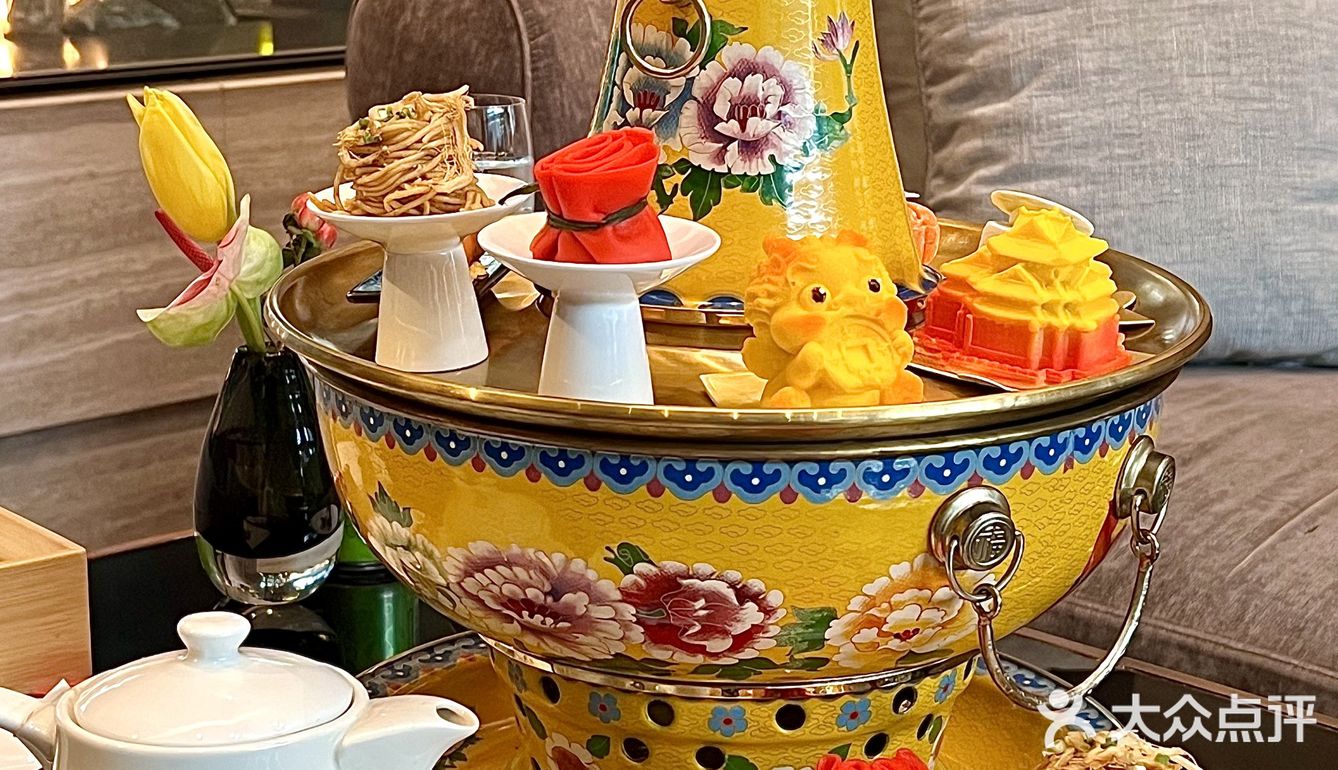 希尔顿下午茶| 故宫以东 越热越心动! 