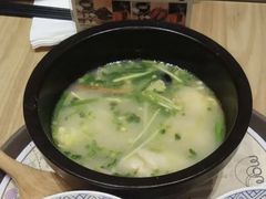 海鲜捞过桥米线套餐-妈妈故事米线(市府恒隆店)