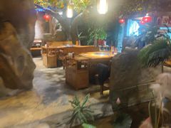 -城墙拐拐火锅(三峡广场黑金冠店)
